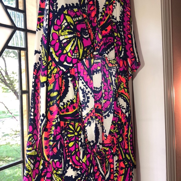 Bright open back Alice & Trixie top - Picture 4 of 8